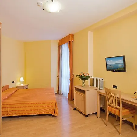 菲奥里住宅酒店 3*
