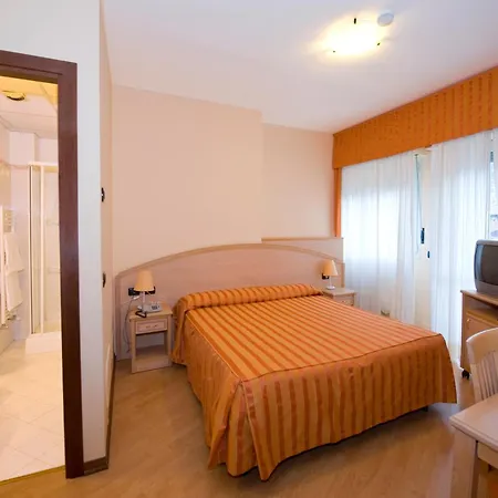 Dei Fiori באוונו