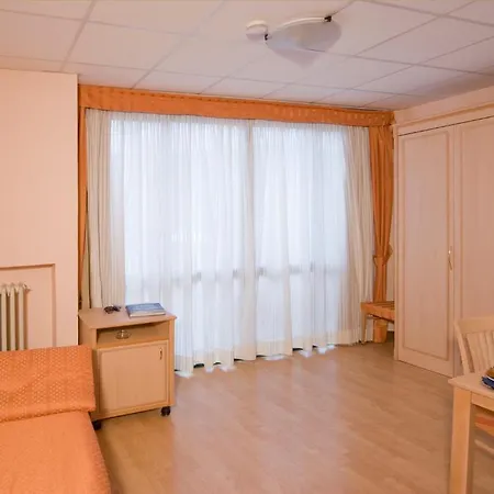 Dei Fiori מלון באוונו